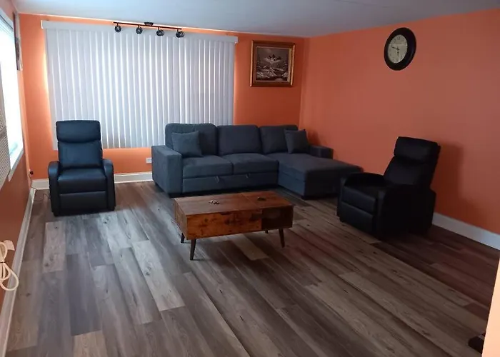 Condo Apartment Near Midway Airport